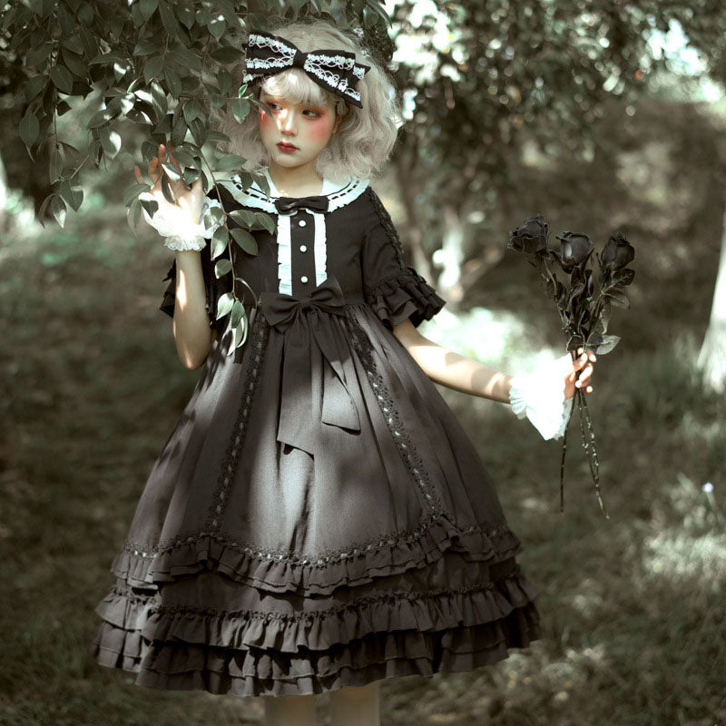Bows Lace Black Gothic Lolita Dresses