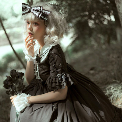 Bows Lace Black Gothic Lolita Dresses
